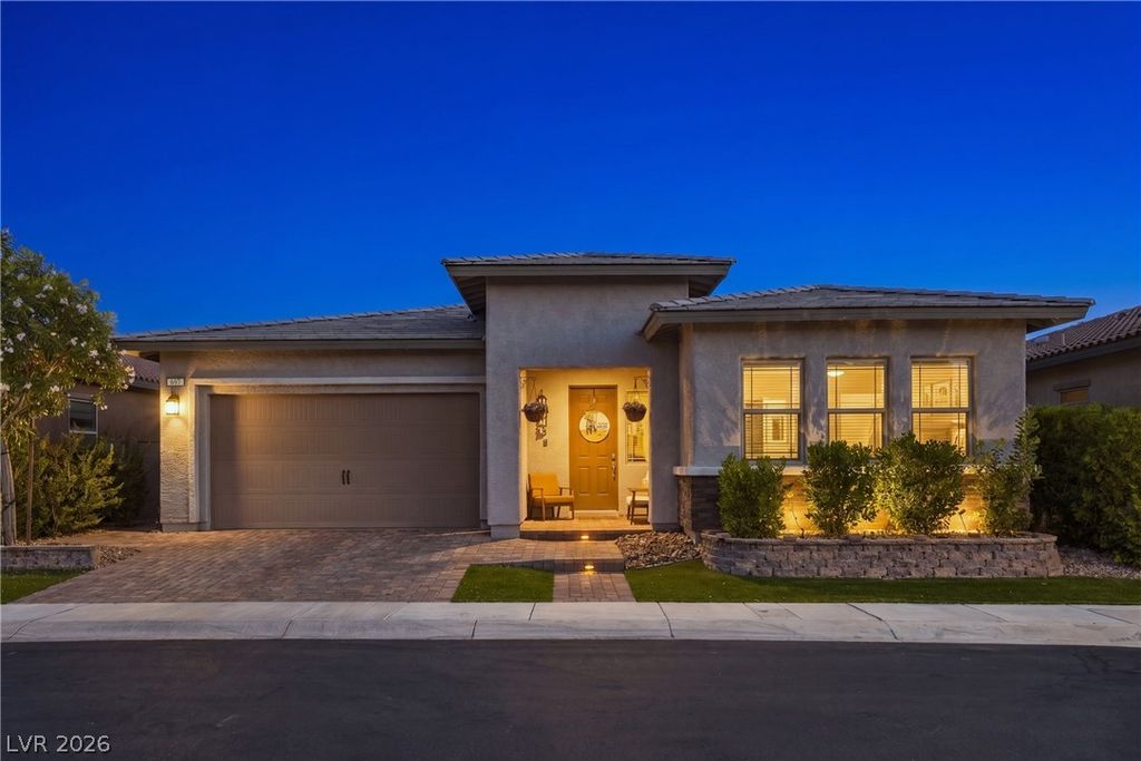 697 Otter Brook Street, Henderson, NV 89011