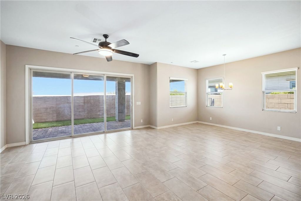 697 Otter Brook Street, Henderson, NV 89011 — photo 5
