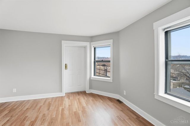 428 Elizabeth Street, Cincinnati, OH 45203