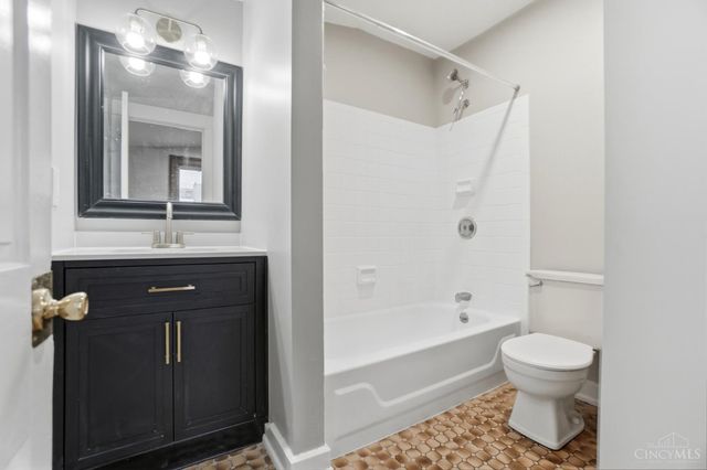 428 Elizabeth Street, Cincinnati, OH 45203