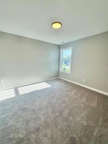 5430 153rd Street, Urbandale, IA 50323