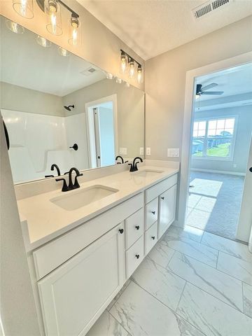 5430 153rd Street, Urbandale, IA 50323