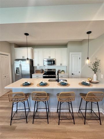 5430 153rd Street, Urbandale, IA 50323