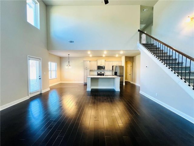 3728 Southfield Court, Loganville, GA 30052