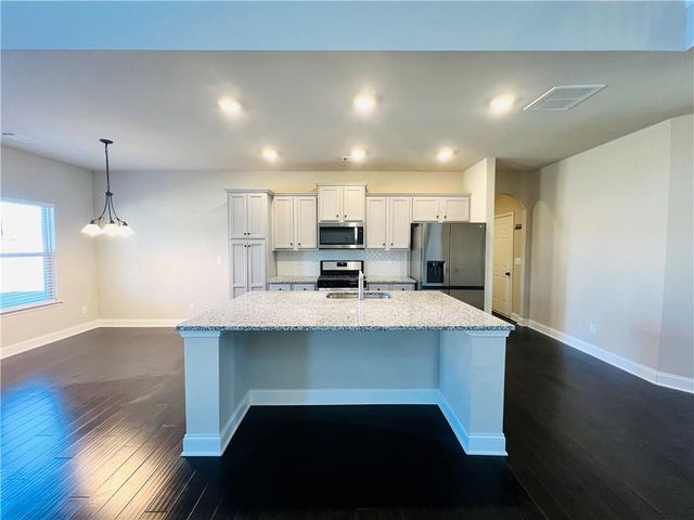 3728 Southfield Court, Loganville, GA 30052