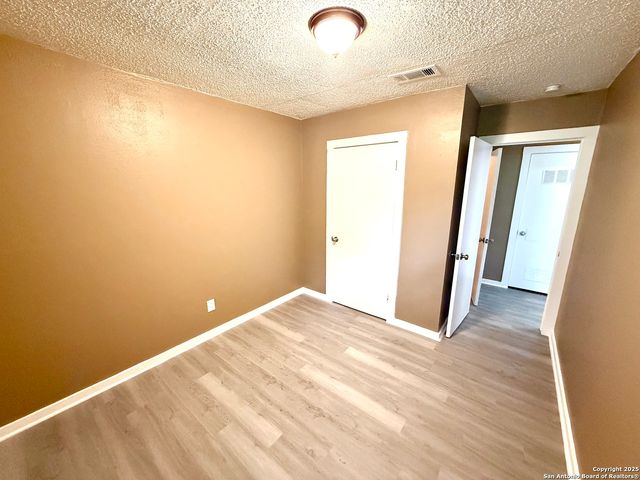 1827 Highland Blvd, San Antonio, TX 78210