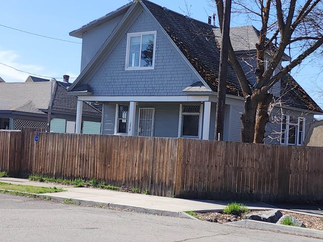 1515 N Cedar St, Spokane, WA 99201