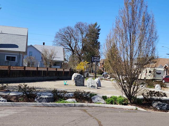 1515 N Cedar St, Spokane, WA 99201