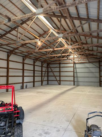 N2119 Bay De Noc Road, Menominee, MI 49858