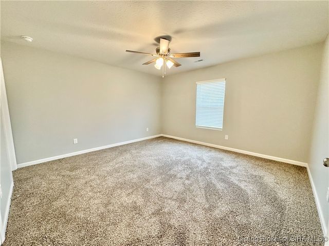 1237 Woodland Avenue, Scottsburg, IN 47170