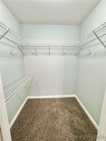 1237 Woodland Avenue, Scottsburg, IN 47170