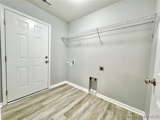 1237 Woodland Avenue, Scottsburg, IN 47170