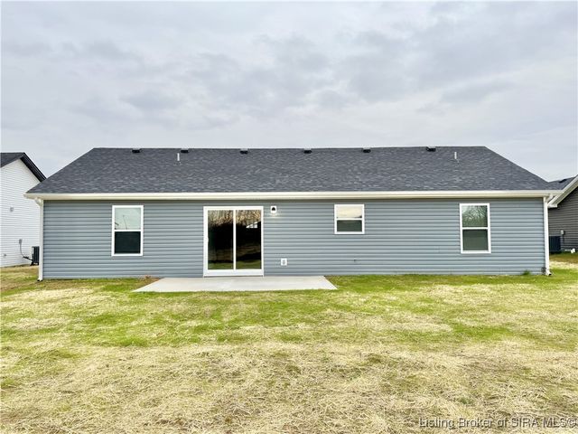 1237 Woodland Avenue, Scottsburg, IN 47170