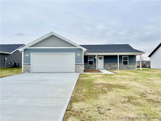 1237 Woodland Avenue, Scottsburg, IN 47170