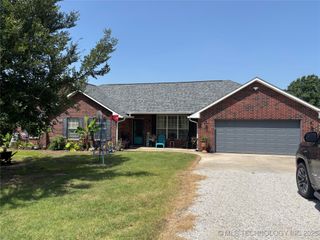 563 Abshire Circle, Lone Grove, OK 73401