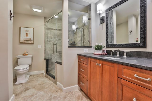 135 Ridge Road, Manchester, NH 03104