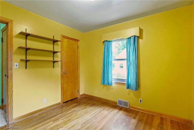 1861 Lexington Avenue NW, Warren, OH 44485