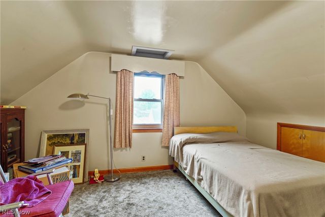 1861 Lexington Avenue NW, Warren, OH 44485