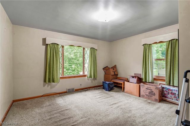 1861 Lexington Avenue NW, Warren, OH 44485