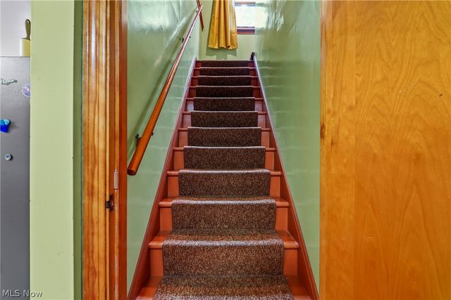 1861 Lexington Avenue NW, Warren, OH 44485