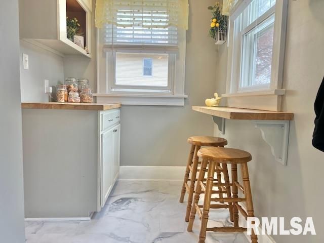 727 E CENTRAL PARK Avenue, Davenport, IA 52803