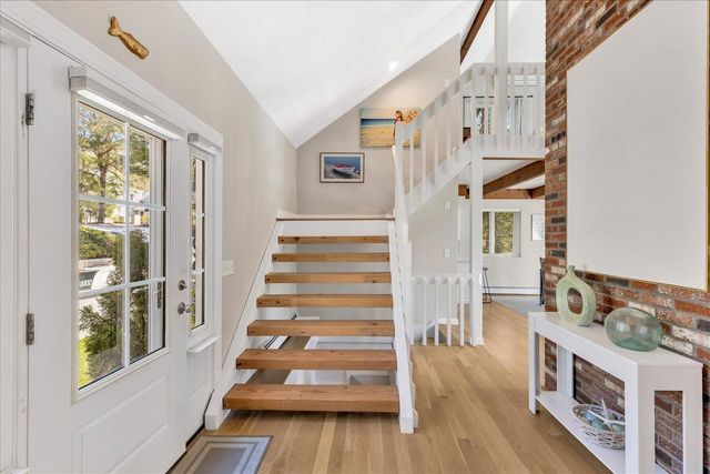 133 Walton Heath Way, Mashpee, MA 02649