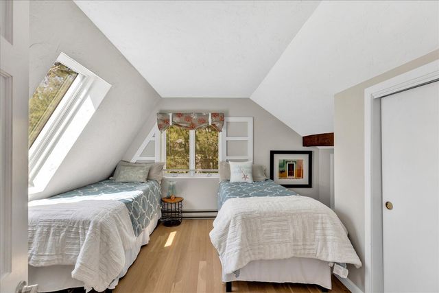 133 Walton Heath Way, Mashpee, MA 02649