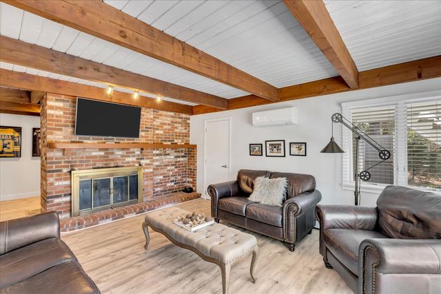 133 Walton Heath Way, Mashpee, MA 02649