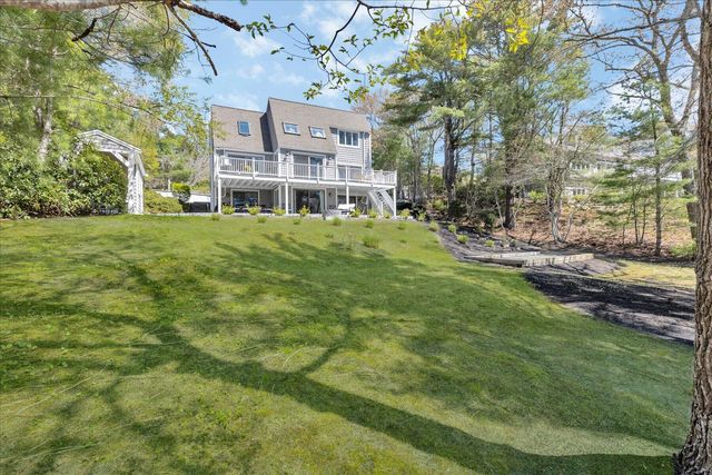 133 Walton Heath Way, Mashpee, MA 02649