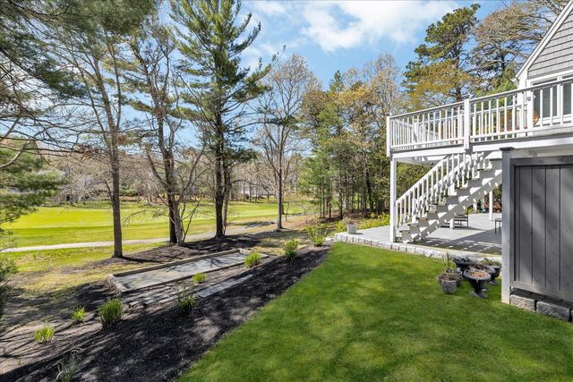 133 Walton Heath Way, Mashpee, MA 02649