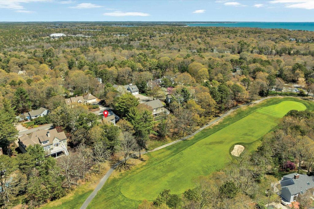 133 Walton Heath Way, Mashpee, MA 02649