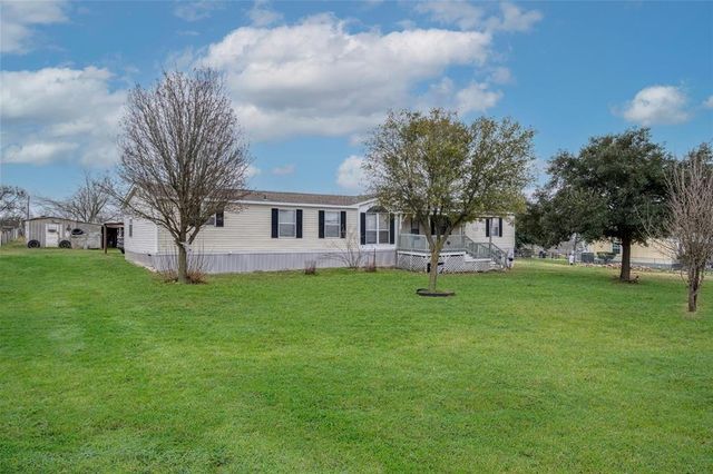 171 Rolling Meadows LN, Kyle, TX 78640