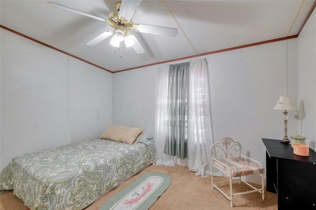 171 Rolling Meadows LN, Kyle, TX 78640