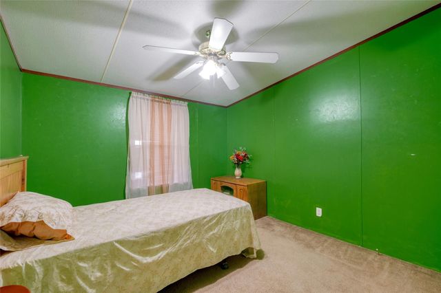 171 Rolling Meadows LN, Kyle, TX 78640