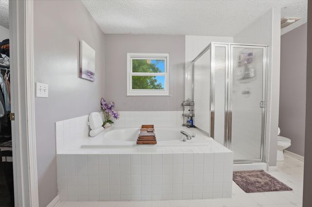 275 Spruce Hill Drive, Columbus, OH 43230