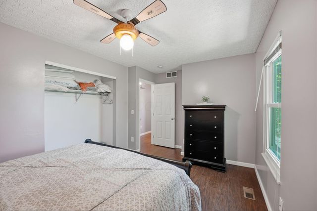 275 Spruce Hill Drive, Columbus, OH 43230