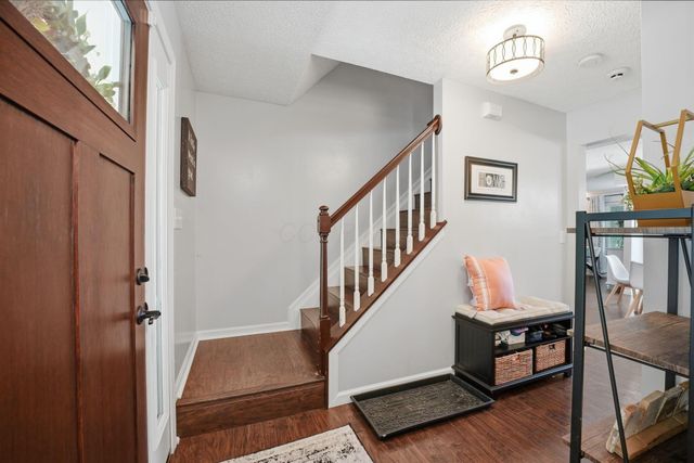 275 Spruce Hill Drive, Columbus, OH 43230