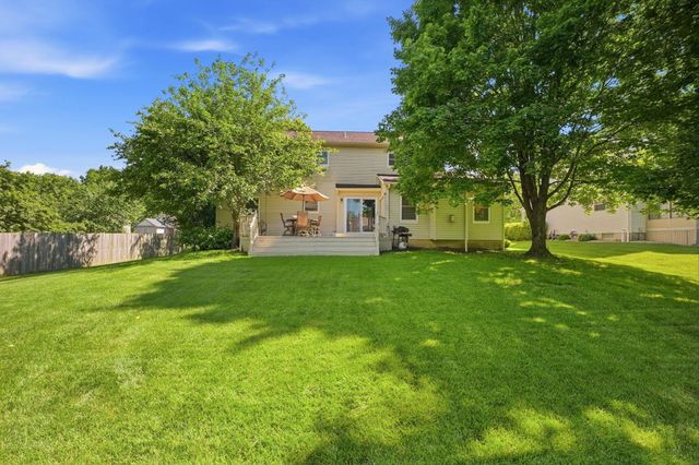 275 Spruce Hill Drive, Columbus, OH 43230