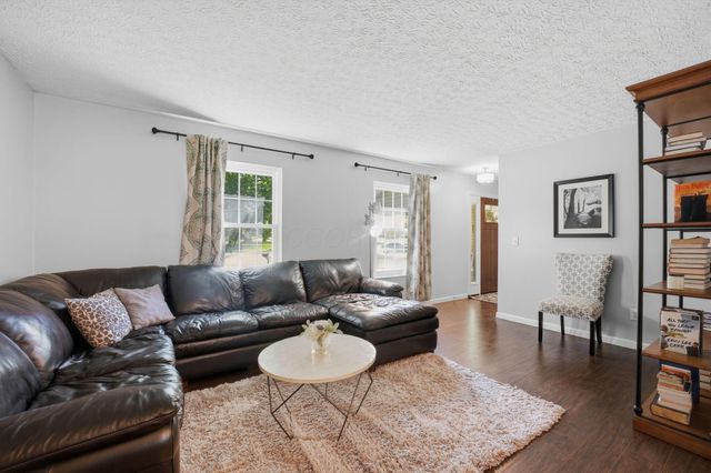 275 Spruce Hill Drive, Columbus, OH 43230