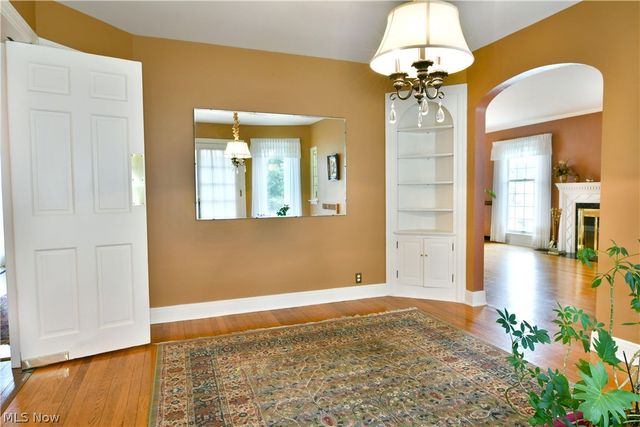 641 Fairway Drive NE, Warren, OH 44483