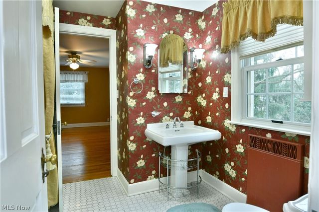 641 Fairway Drive NE, Warren, OH 44483