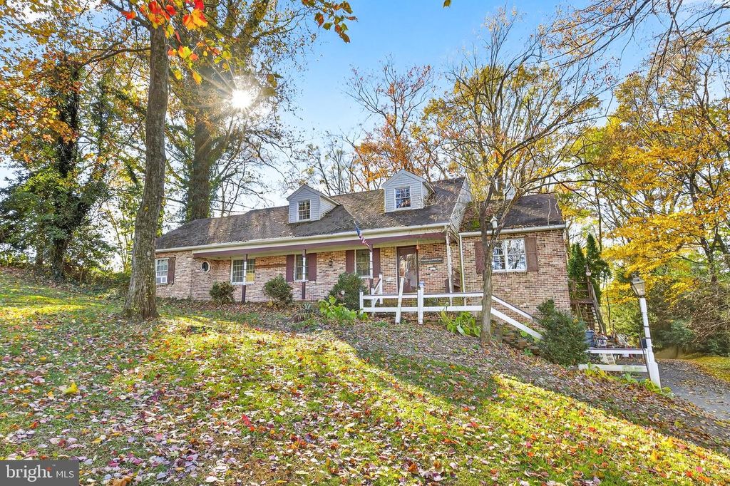 400 BRENNEMAN RD, Willow Street, PA 17584