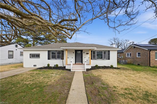 203 Woodstock ST, Portsmouth, VA 23701