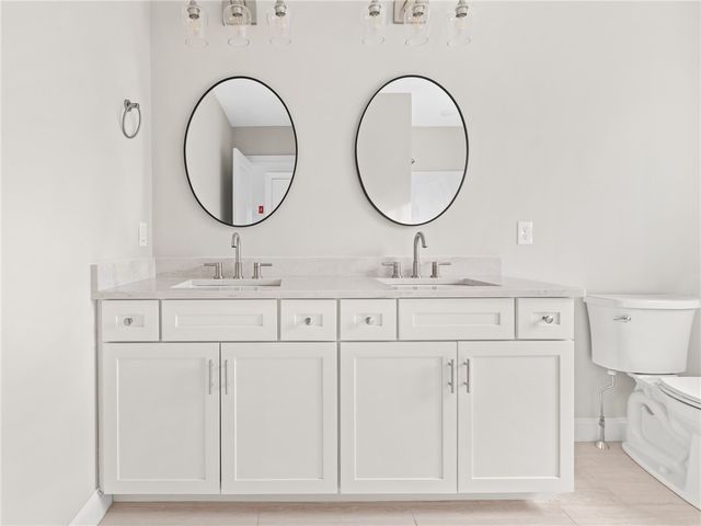 66 Medford Street, Warwick, RI 02889