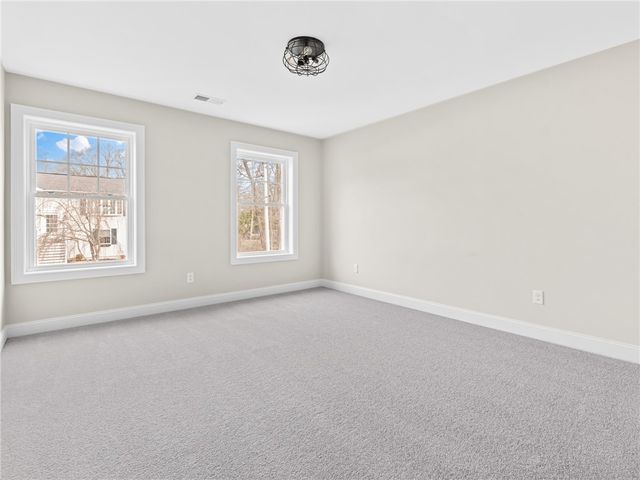 66 Medford Street, Warwick, RI 02889