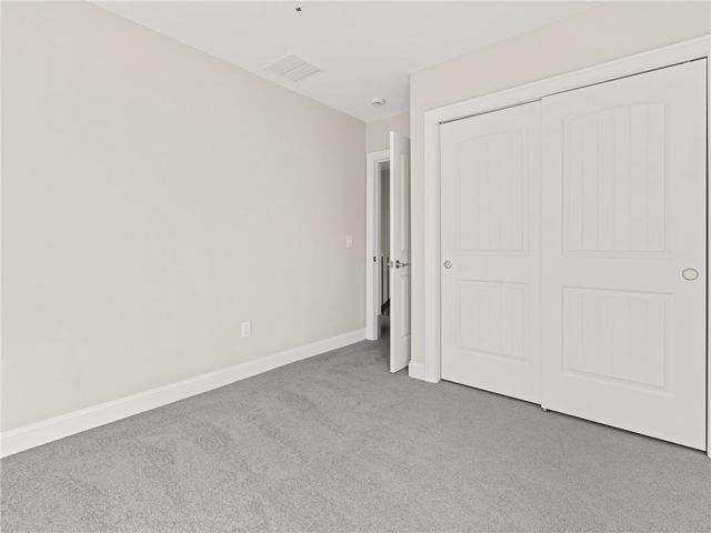 66 Medford Street, Warwick, RI 02889