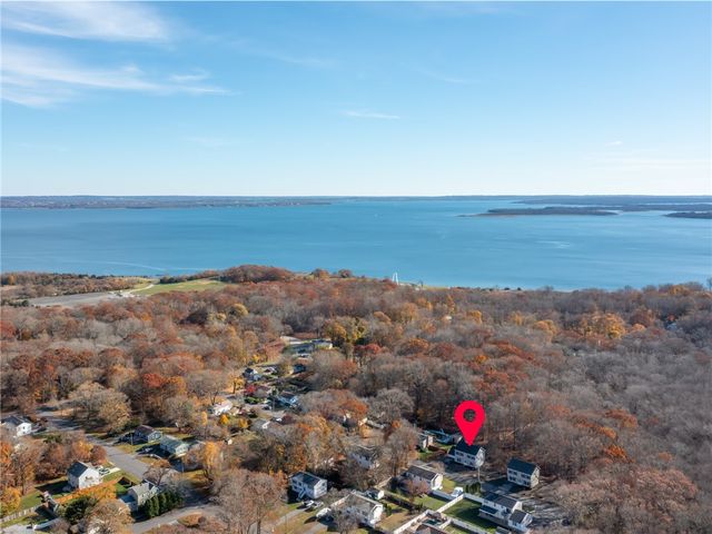 66 Medford Street, Warwick, RI 02889