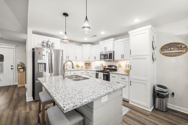 16 Doe Run Drive, Ward, AR 72176