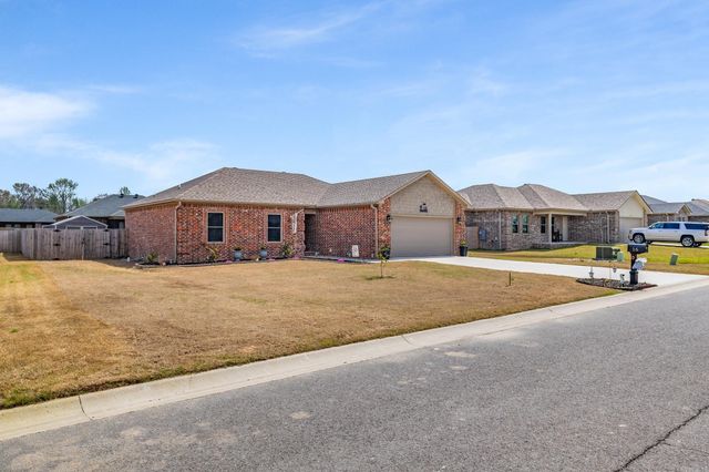 16 Doe Run Drive, Ward, AR 72176