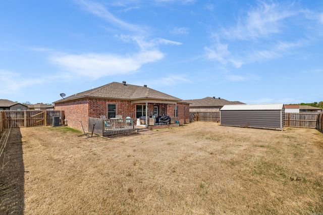 16 Doe Run Drive, Ward, AR 72176